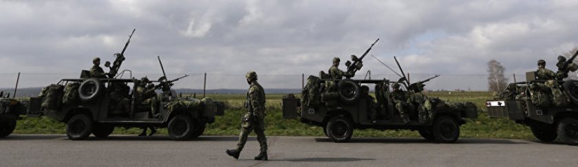 Чеські війська продовжують обороняти Прибалтику