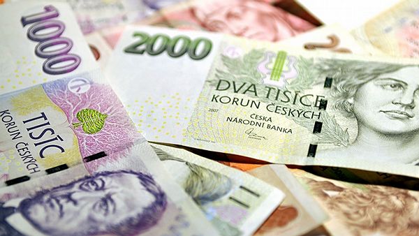 Чехи винні банкам 958 млрд крон