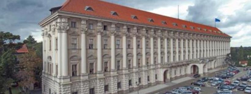 Чехія може спростити процедуру отримання робочих та студентських віз