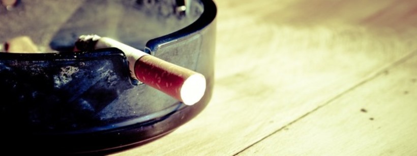 У Чехії запровадили закон, який забороняє куріння у громадських місцях